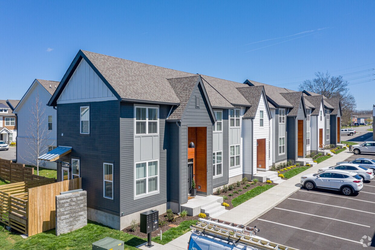 Primary Photo - The Townhomes at Treaty Oaks