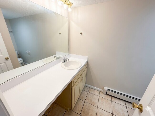 Foto del edificio - 956 S Lincoln St