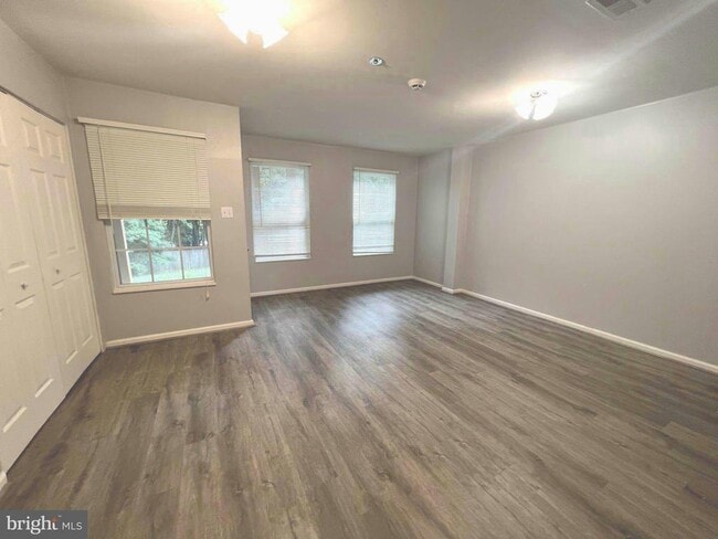 Building Photo - 7027 Cradlerock Farm Ct