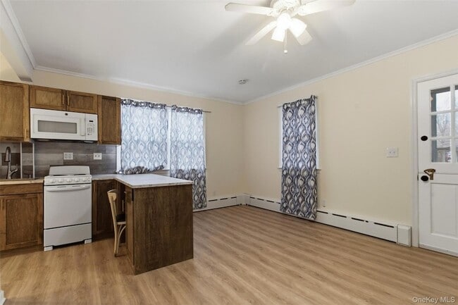 Foto del edificio - 1751 US-6