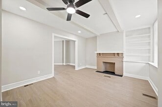 Building Photo - 914 E Stafford St
