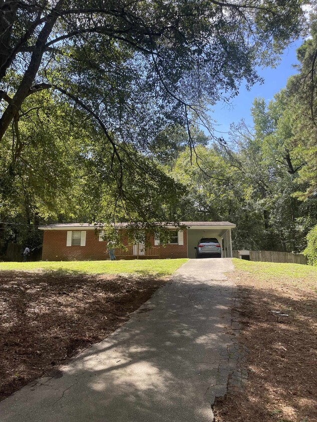 Primary Photo - 44 Armstead Dr