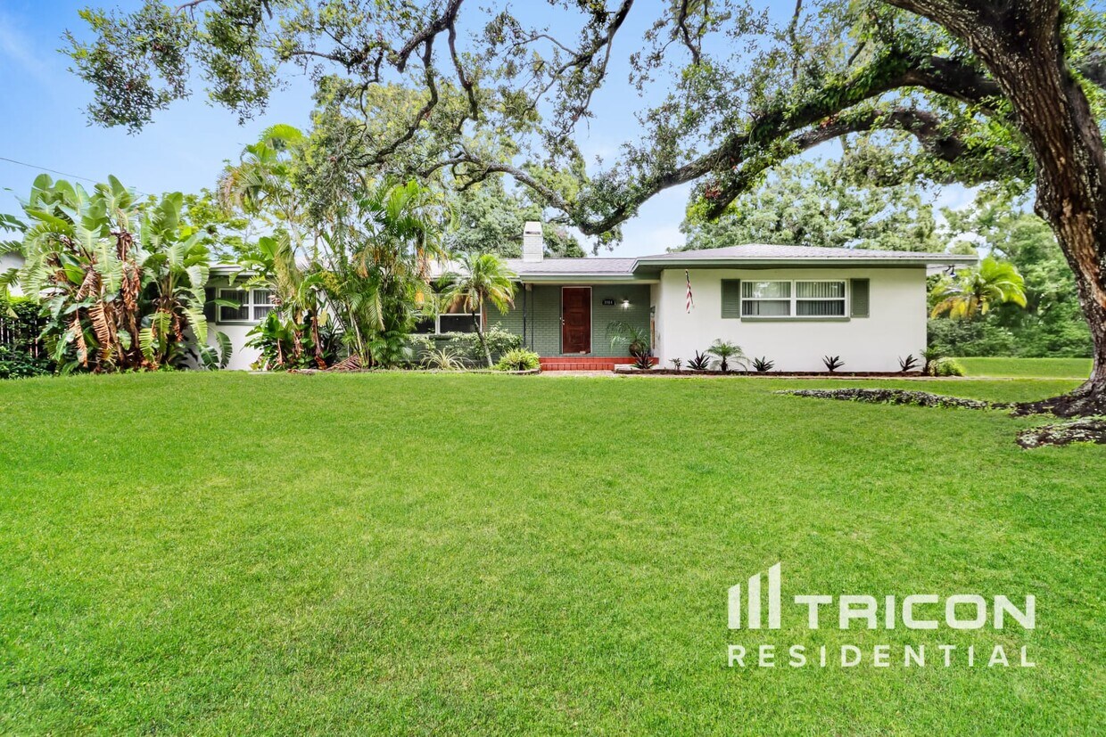 Primary Photo - 1964 Price Cir