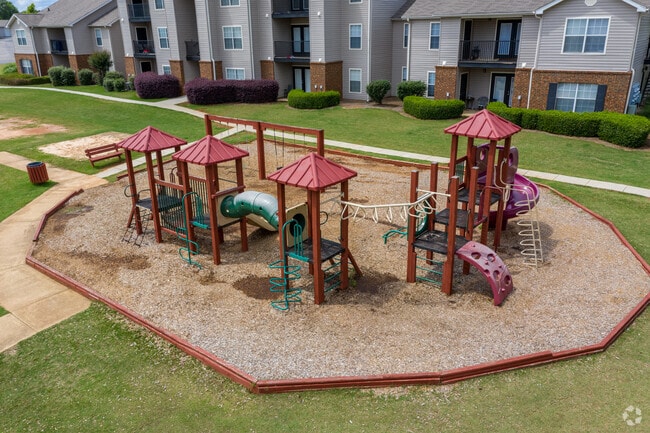 Building Photo - Brittany Place of LaGrange Apartments