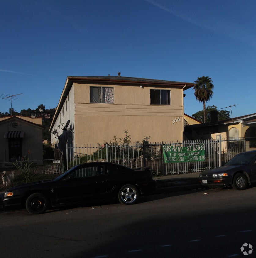 Foto del edificio - 366 N Avenue 51