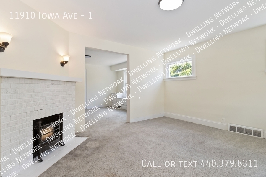 Foto principal - 11910 Iowa Ave