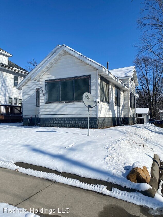 285 Hammond Ave, Waterloo, IA 50702 House Rental in Waterloo, IA
