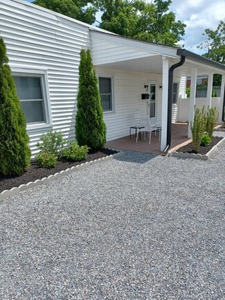 Building Photo - 95 Matilda Ter