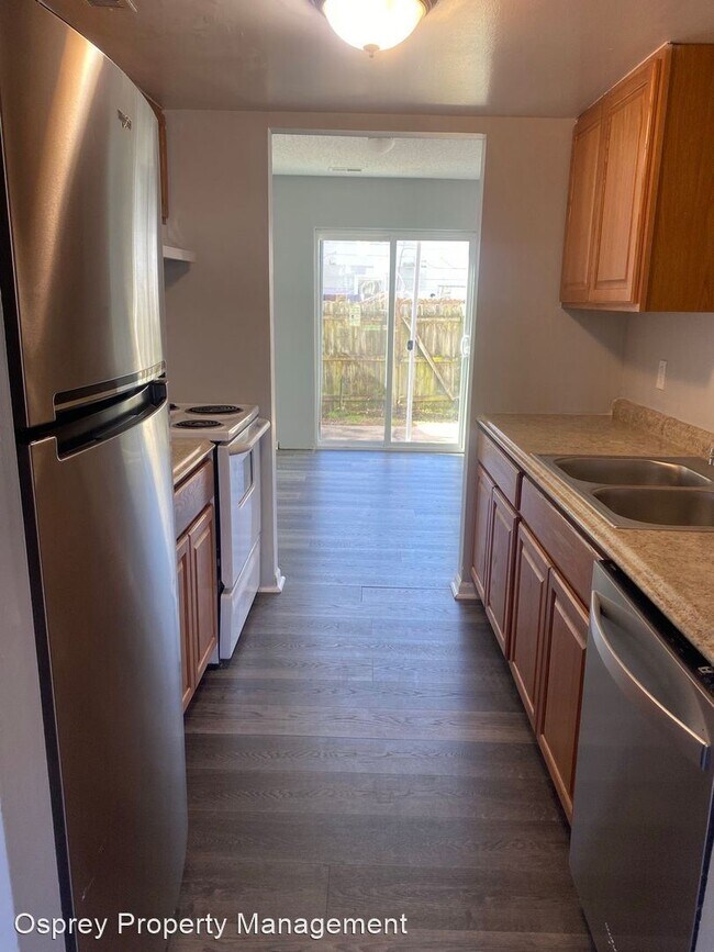 Building Photo - 3 br, 1.5 bath House - 3223 Scarborough Way