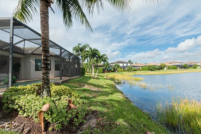 Building Photo - 9267 Glenforest Dr