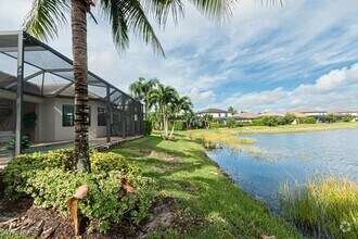 Building Photo - 9267 Glenforest Dr