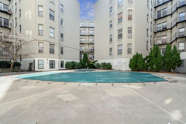 Foto del edificio - 7 Sutherland Rd