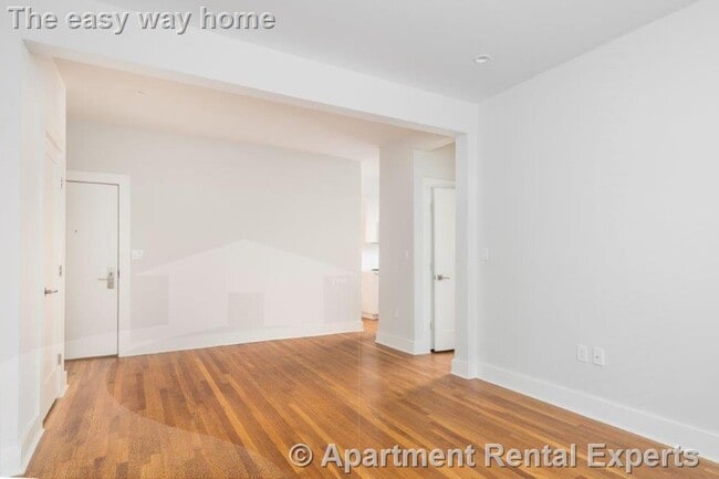 Photo - 18 Forest St Apartment