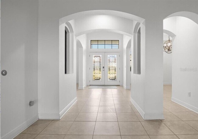 Foto del edificio - 4056 Sunset Lake Dr