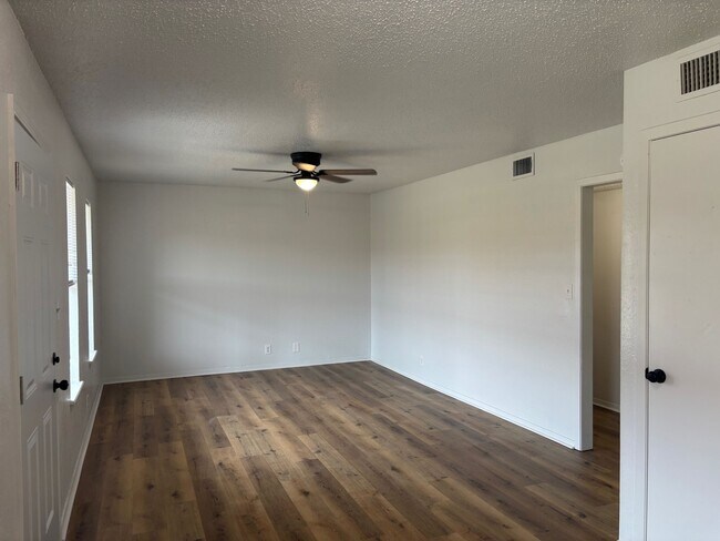 Foto del edificio - 1501 N 7th Ave