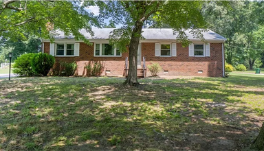 Building Photo - 3721 Winterhaven Rd