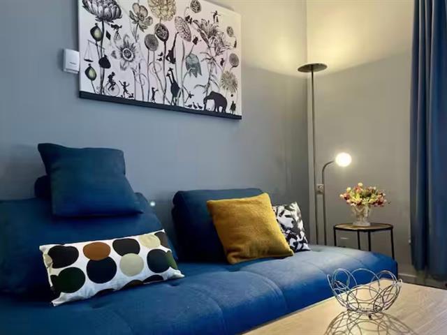 Building Photo - 1450 R. Cartier