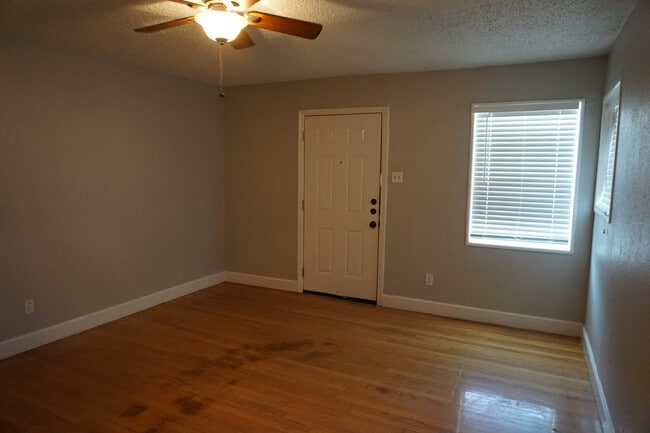 Building Photo - 3712 26th St