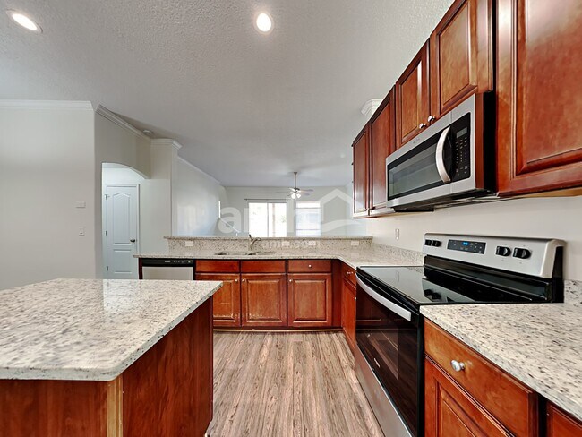 Building Photo - 1321 Sylvie Lane