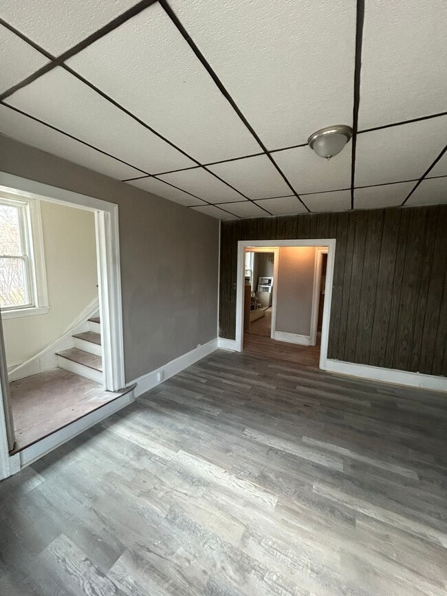 Building Photo - 6 Clachan Pl