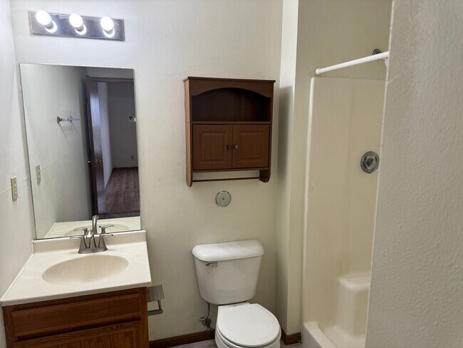 Foto del edificio - 7413 Shillington Dr