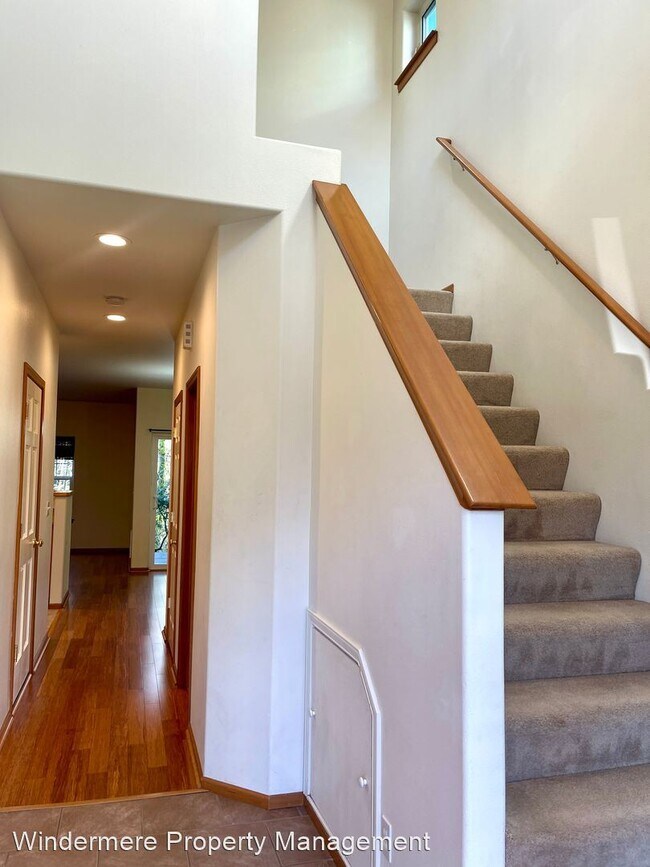 Foto del edificio - 3 br, 2.5 bath House - 10588 NE Kingston M...