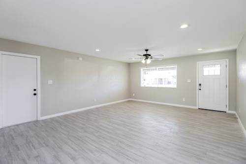 Building Photo - 1238 W Romo Jones St