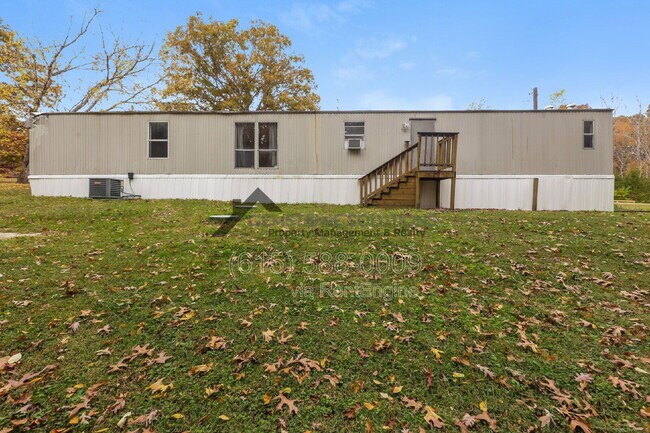 Foto del edificio - 5576 Hargrove Rd