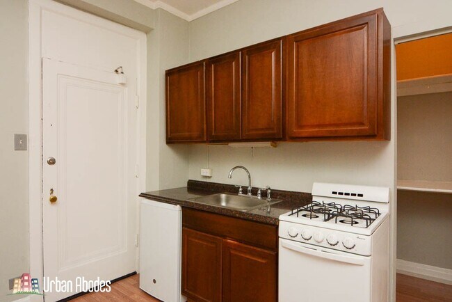 Foto del edificio - 3832 N Fremont St