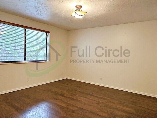 Building Photo - 3651 S Gekeler Ln