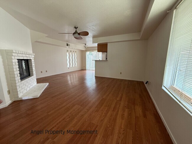 Foto del edificio - 7219 Kallie Kay Ln