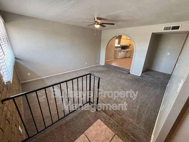 Building Photo - 5322 W Caron St