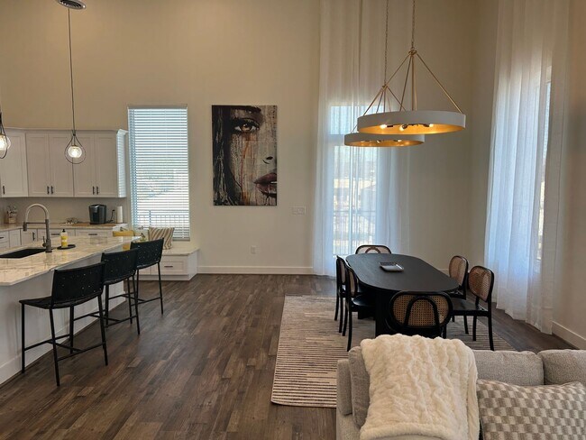 Foto del edificio - 165 Morrow Ave