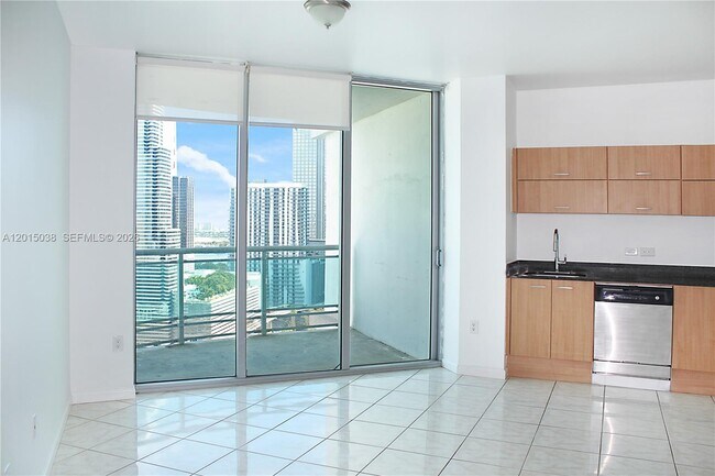 Building Photo - 350 S Miami Ave