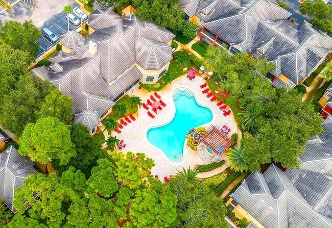 Building Photo - 2250 Portofino Pl