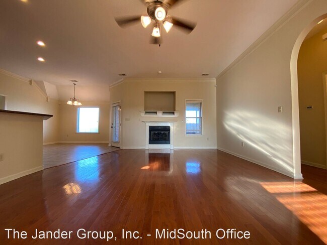 Foto del edificio - 3 br, 2 bath House - 832 Bayou Vista Drive