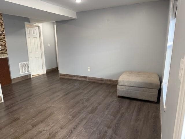 Building Photo - 7 Chopin Ct