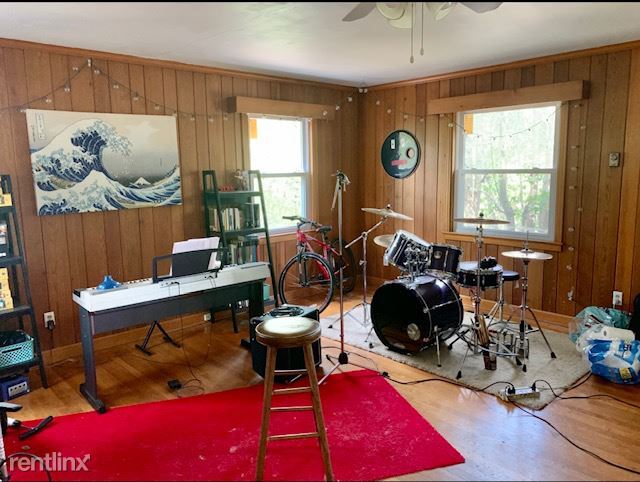 Building Photo - 3 br, 2.5 bath House - 839 Hillwood Blvd