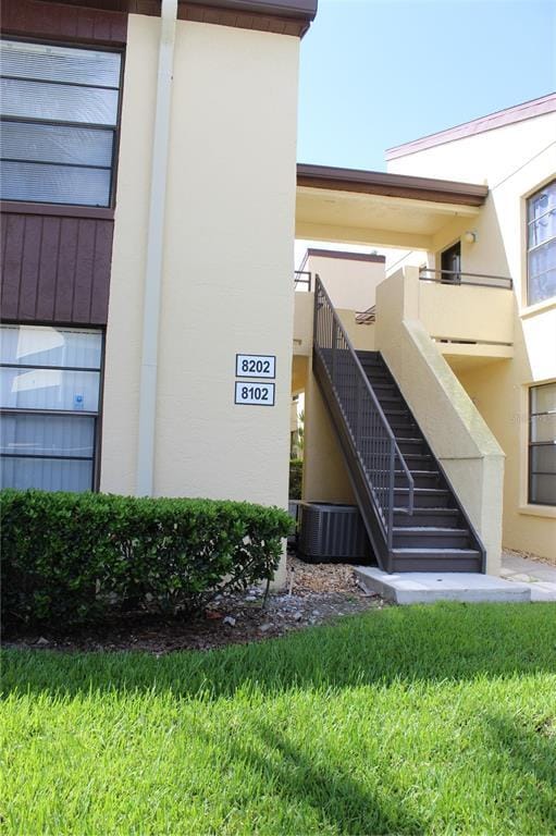 Building Photo - 13608 S Village Dr