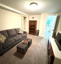 Building Photo - 55A Boulevard Ave