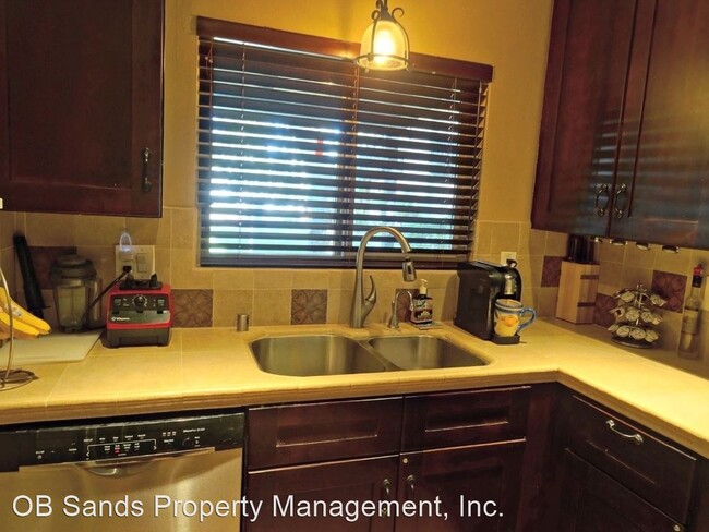 Foto del edificio - 2 br, 1 bath House - 4315 Loma Riviera Court