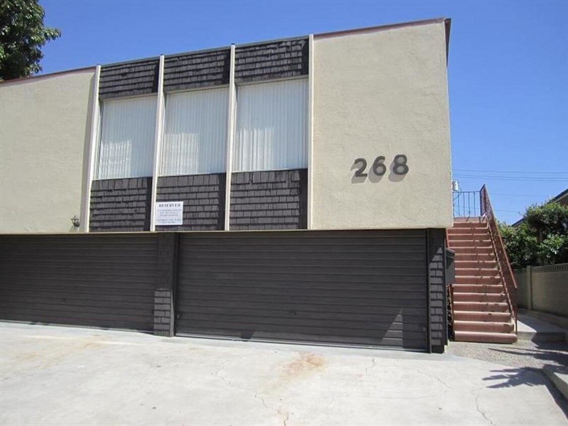 Building Photo - 268 Santa Anita Ave