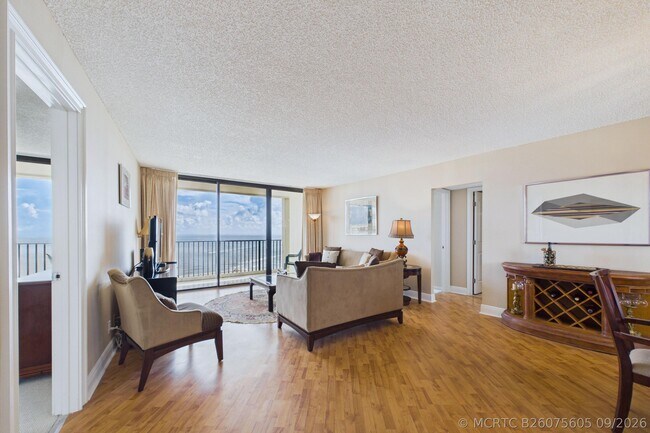 Building Photo - 300 Ocean Trail Way