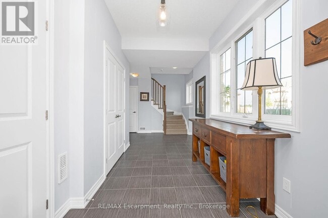 Building Photo - 2295 Natasha Cir