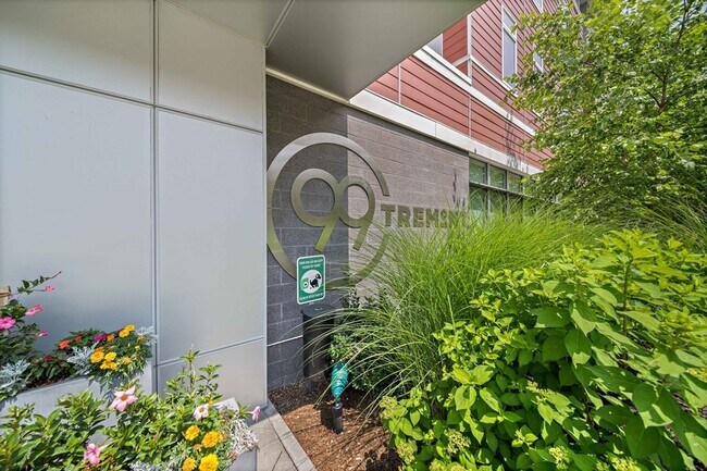 Building Photo - 99 Tremont St