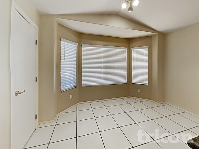 Foto del edificio - 7739 Whitesboro Ct