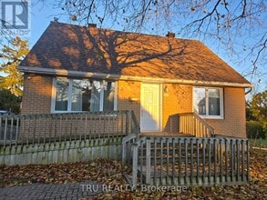 Building Photo - 1 Joan St