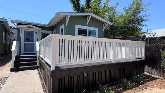 Foto del edificio - Remodeled 2 bedroom  in North Park with AC