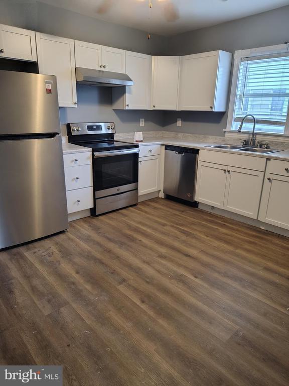 Foto del edificio - 232 S Illinois Ave