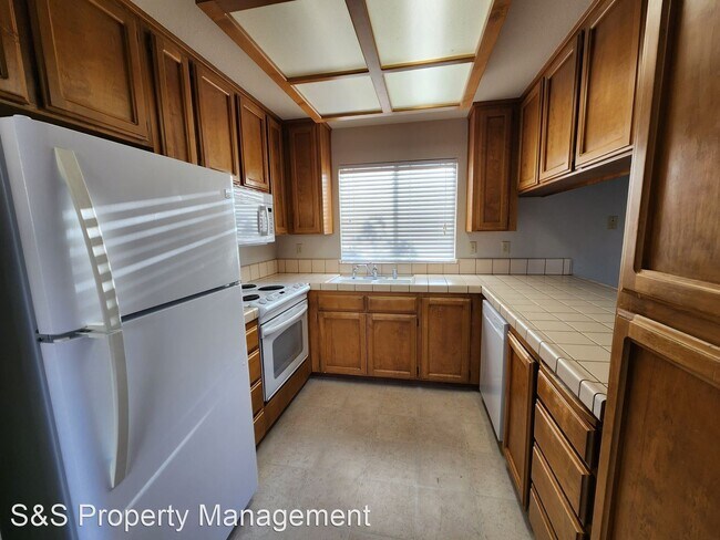 Foto del edificio - 4 br, 3 bath House - 631 Hanisch Drive
